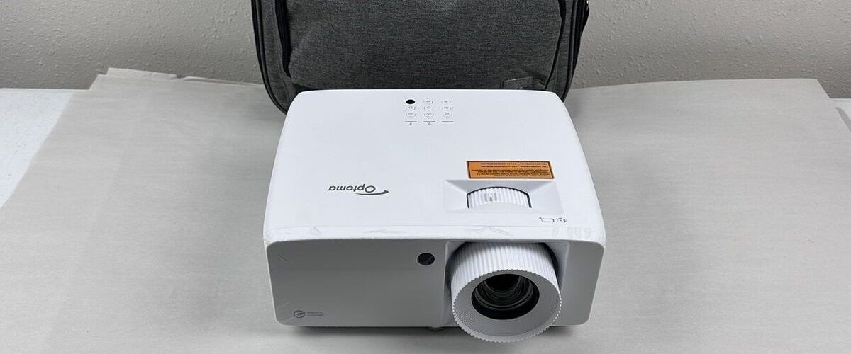 Optoma EH412x 4500 Lumens DLP Projector