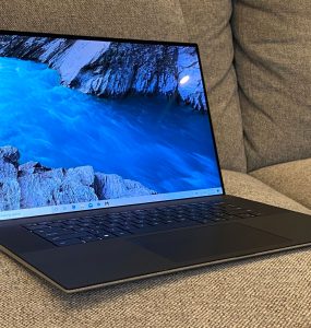 DELL XPS 17 9700