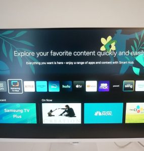 Samsung 32-inch M70B