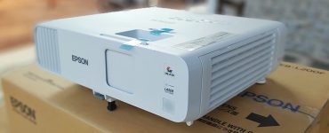 Epson EB L260F Projector