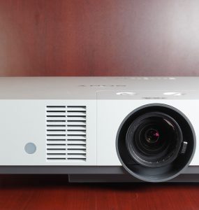 Sony PHZ61 Projector