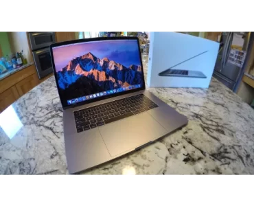 MACBOOK PRO RETINA/TOUCH BAR