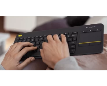 Logitech K400 Plus Wireless Touch Keyboard